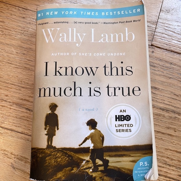 I know this much is true (Wally Lamb) - Picture 2 of 5